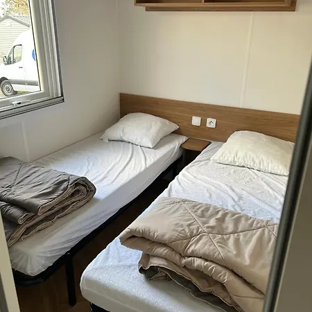 Campsite Mobilhomme Au Cap Feret *